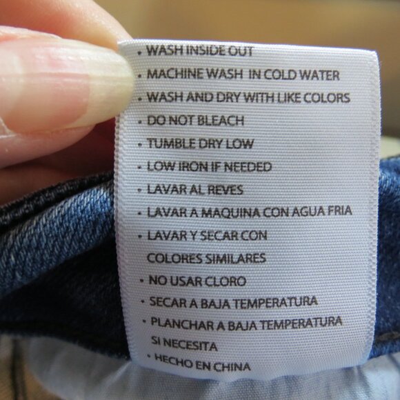 Kancan Jeans Medium Wash Whiskers Raw Hem Ankle Length 39840 Size 14 - Picture 9 of 9